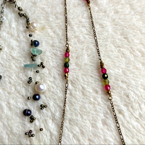 Bundle of beaded necklaces, pinks/browns/greens - Picture 3 of 3